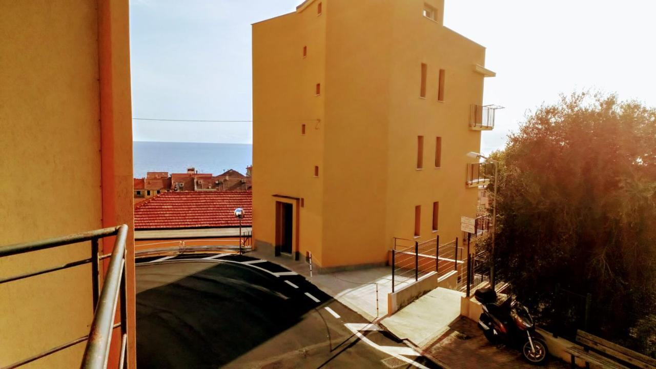 Casa Di Claude Con Posto Auto Διαμέρισμα Finale Ligure Εξωτερικό φωτογραφία