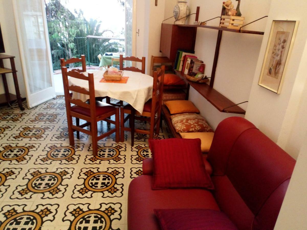 Casa Di Claude Con Posto Auto Διαμέρισμα Finale Ligure Εξωτερικό φωτογραφία