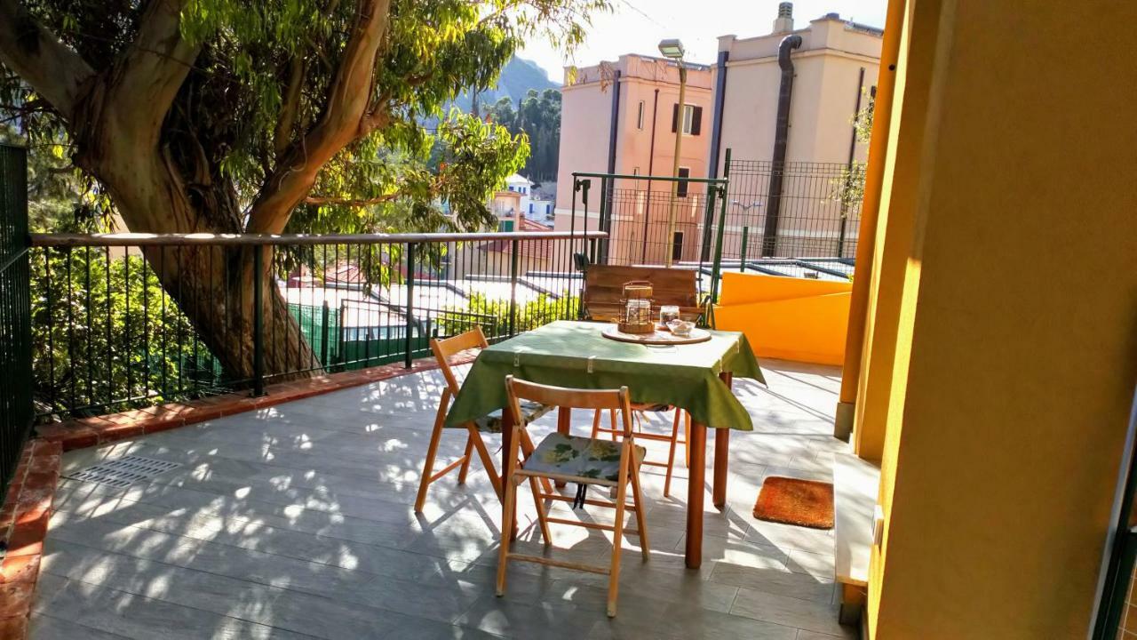 Casa Di Claude Con Posto Auto Διαμέρισμα Finale Ligure Εξωτερικό φωτογραφία